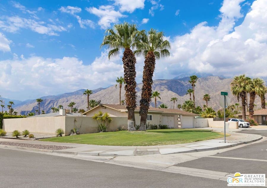 Property photo for 1181 E Estio Circle, Palm Springs, CA