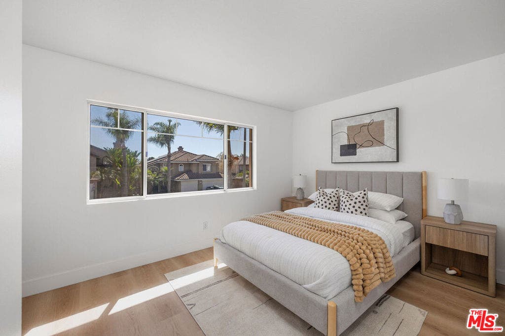 13 Pemberly, Mission Viejo, CA 92692 13 Pemberly, Mission Viejo, CA 92692