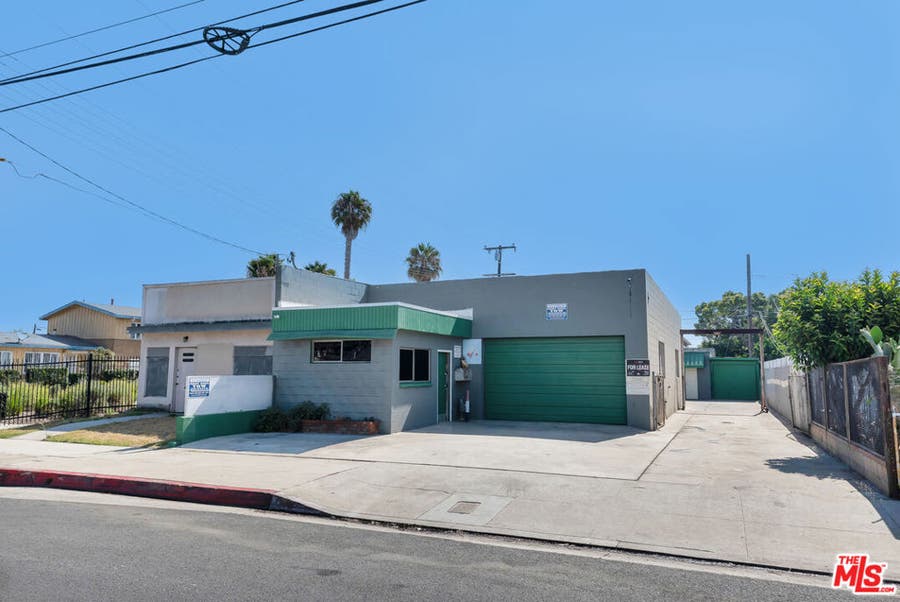 Property photo for 11606 Inglewood Avenue, Hawthorne, CA