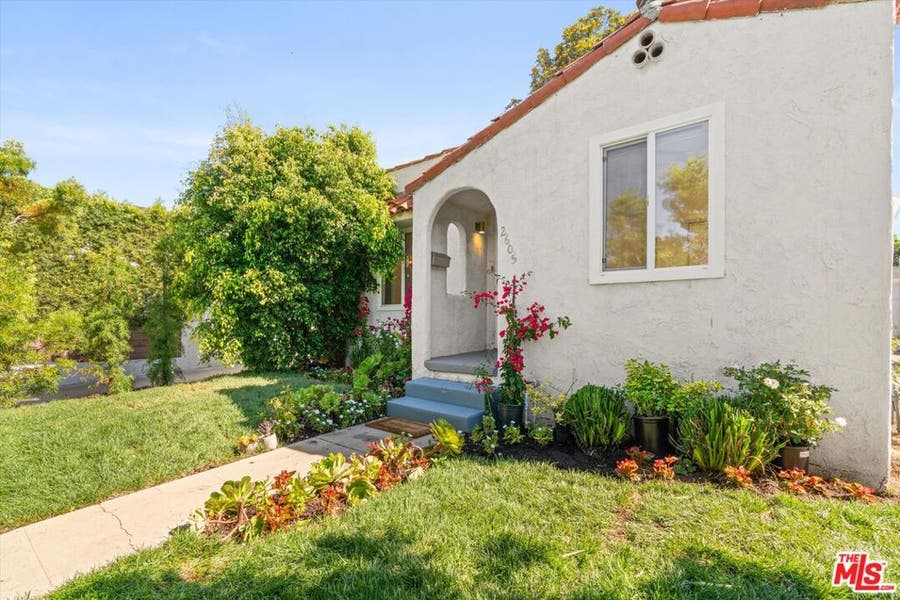 Property photo for 2605 28th Street, Santa Monica, CA