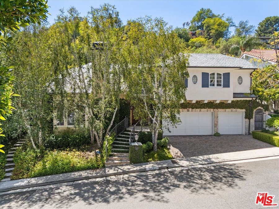 Property photo for 3171 Abington Drive, Los Angeles, CA