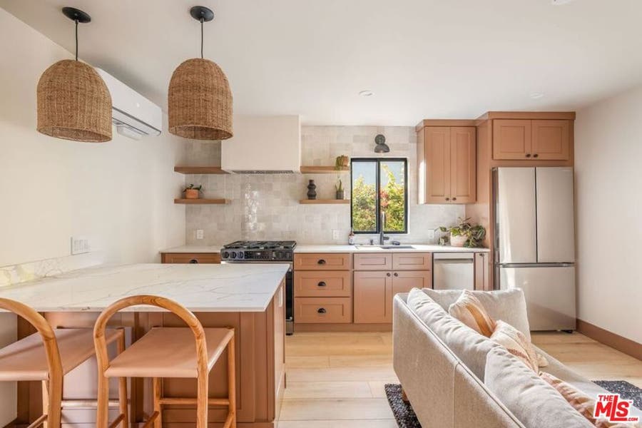Property photo for 1031 N Havenhurst Drive, West Hollywood, CA