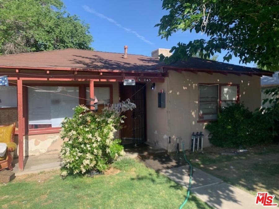 Property photo for 45045 W Redwood Avenue, Lancaster, CA