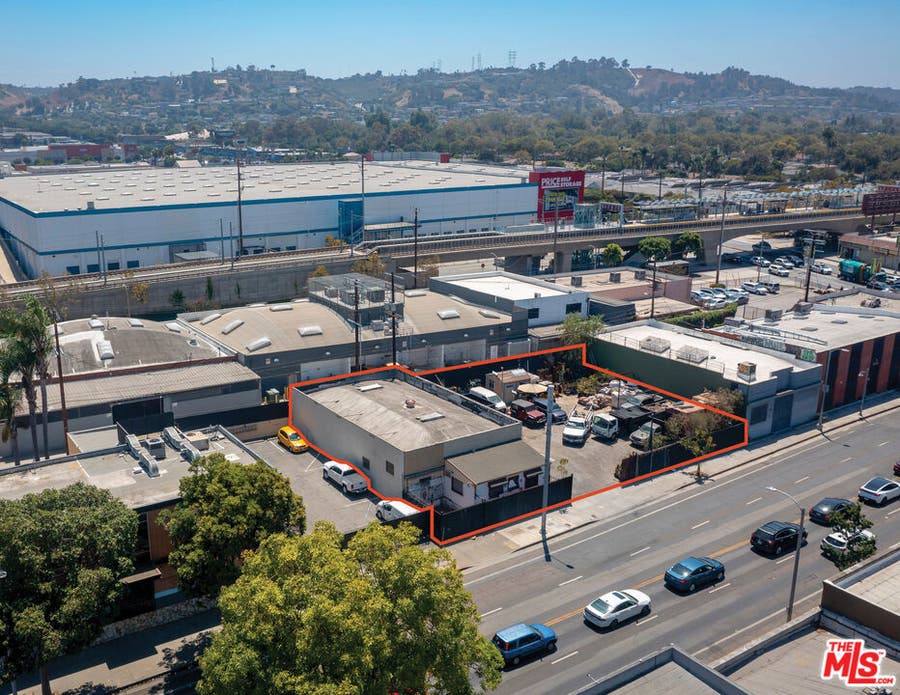 Property photo for 5048 W Jefferson Boulevard, Los Angeles, CA