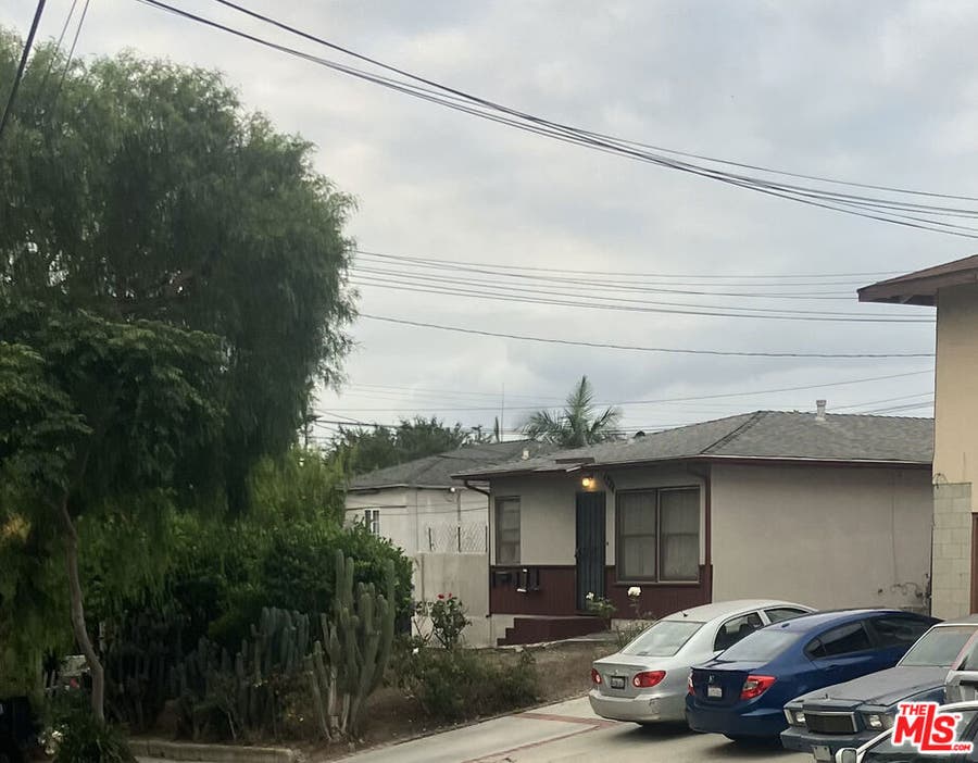 Property photo for 407 N Exton Avenue, #2, Inglewood, CA