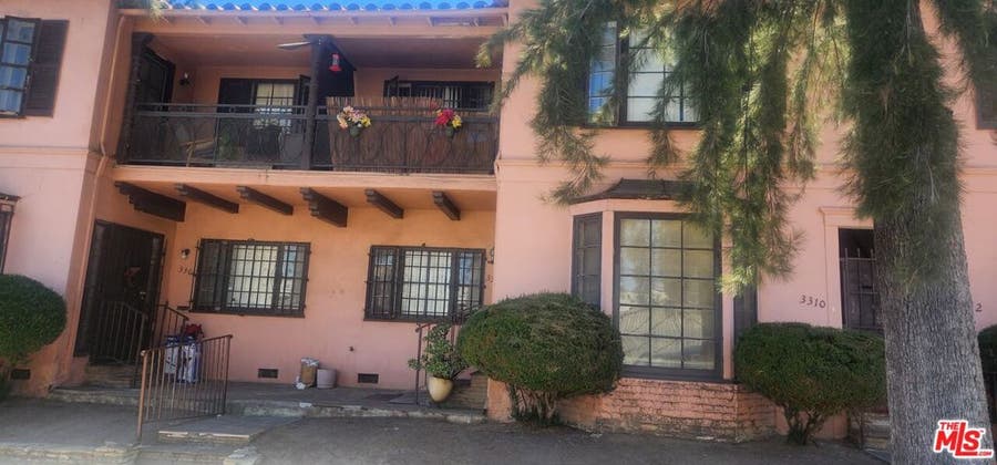 Property photo for 3302 W 48th Street, Los Angeles, CA