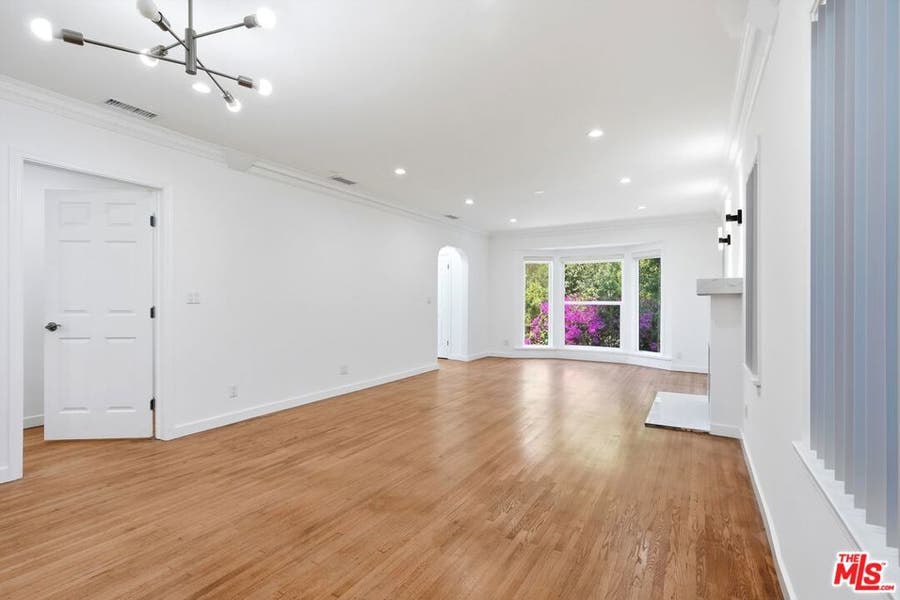 Property photo for 2938 Kansas Avenue, Santa Monica, CA