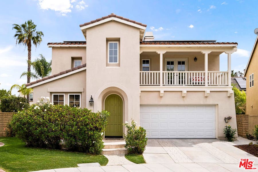 Property photo for 27062 Clarence Court, Valencia, CA