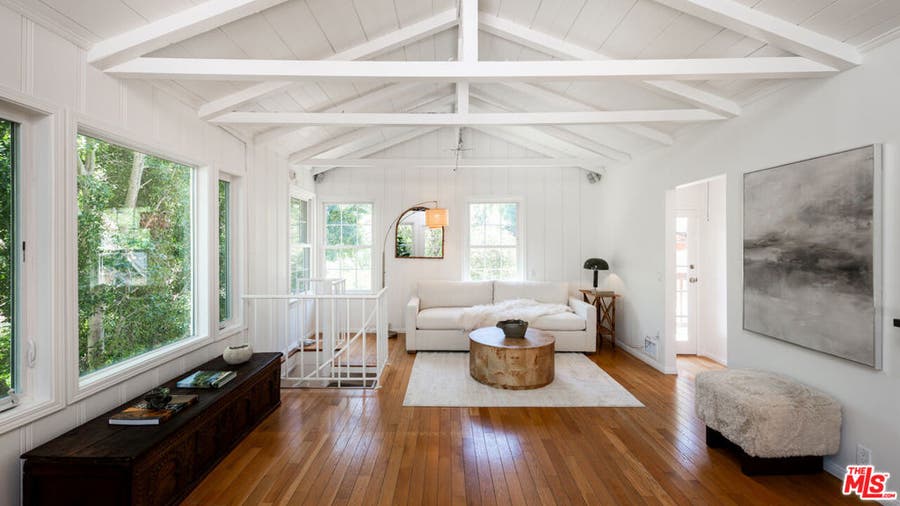 Property photo for 3980 Hopevale Drive, Los Angeles, CA