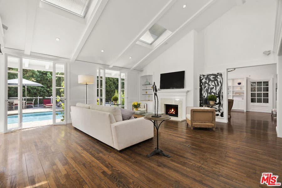 Property photo for 2761 Hutton Drive, Los Angeles, CA