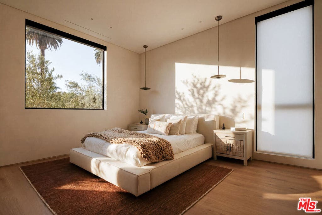 528 Marguerita Avenue, Santa Monica, CA 90402 528 Marguerita Avenue, Santa Monica, CA 90402