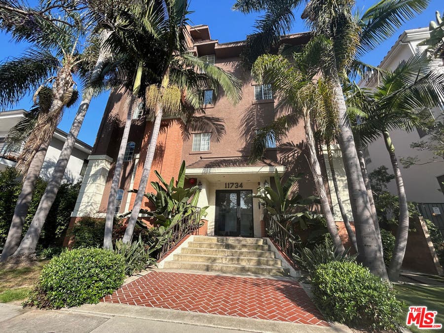 Property photo for 11734 MONTANA Avenue, #409, Los Angeles, CA