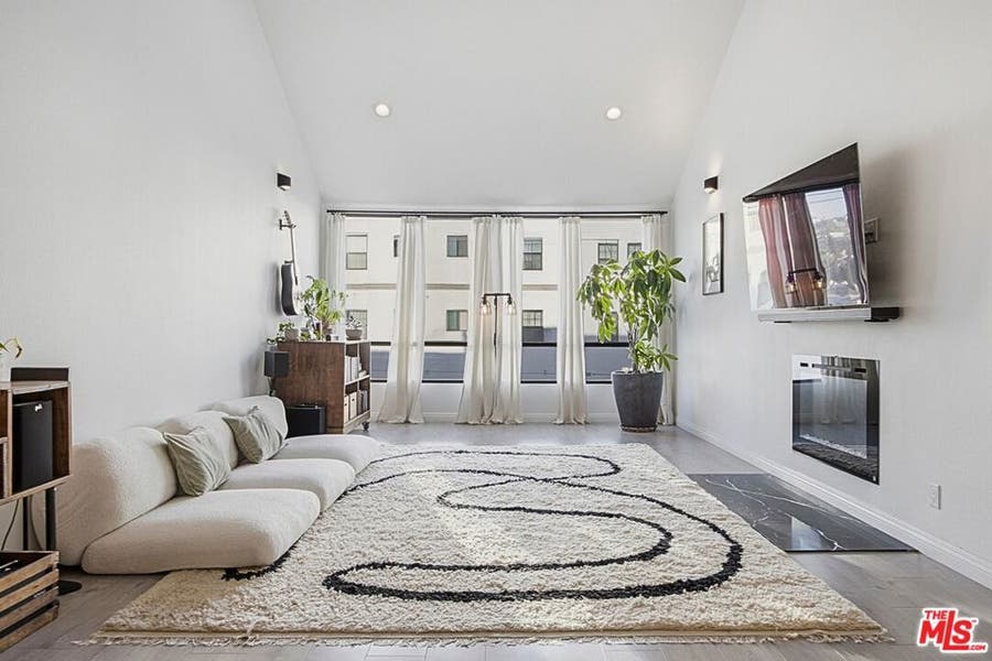Property photo for 1900 Vine Street, #303, Los Angeles, CA