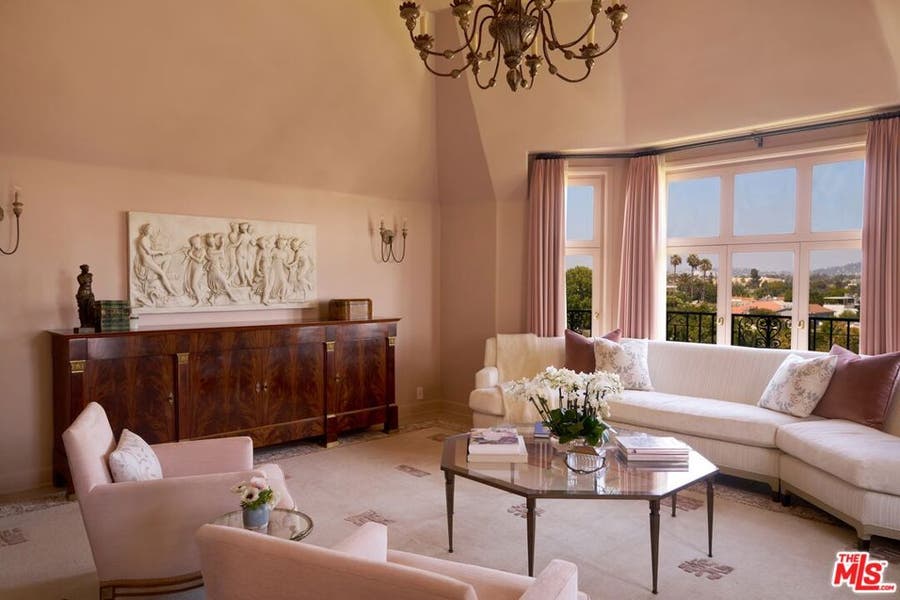 Property photo for 316 N Rossmore Avenue, #605, Los Angeles, CA