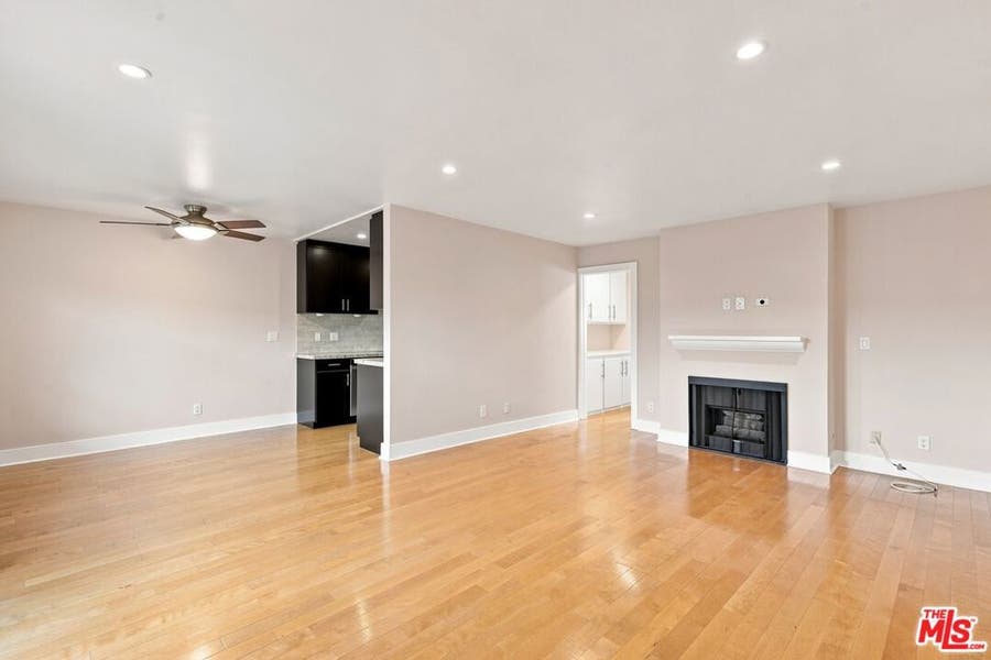 Property photo for 3131 S Canfield Avenue, #107, Los Angeles, CA