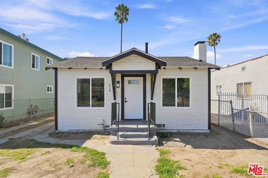 Property photo for 214 E 76th Place, Los Angeles, CA