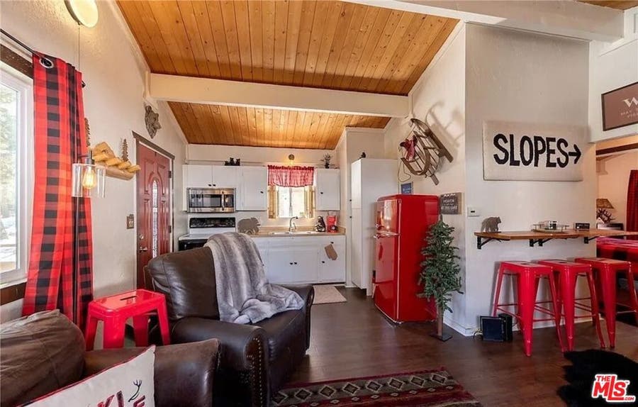 Property photo for 742 Cedar Lane, Sugarloaf, CA