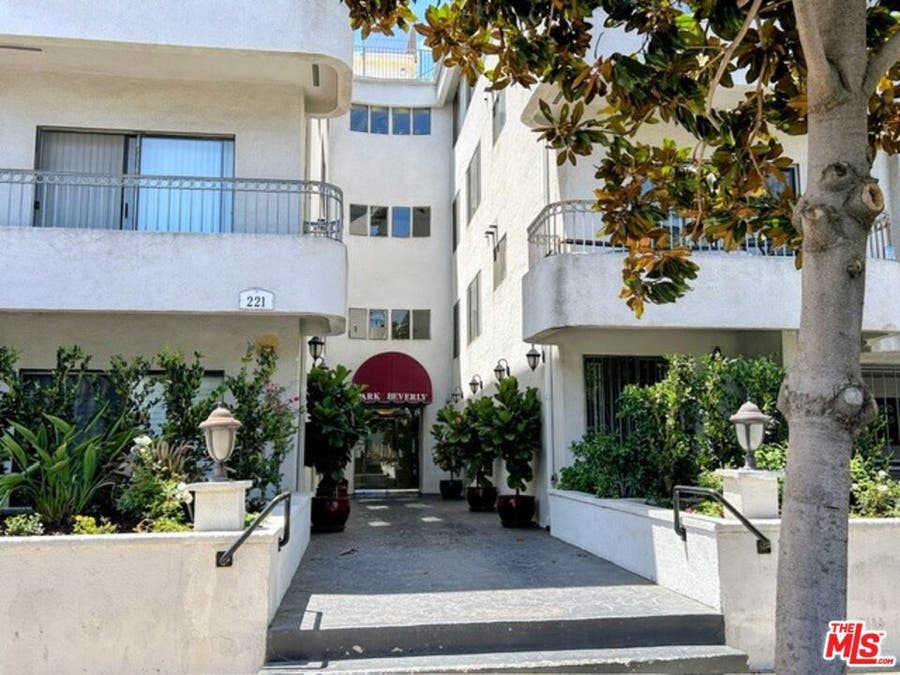 Property photo for 221 S Gale Drive, #406, Beverly Hills, CA