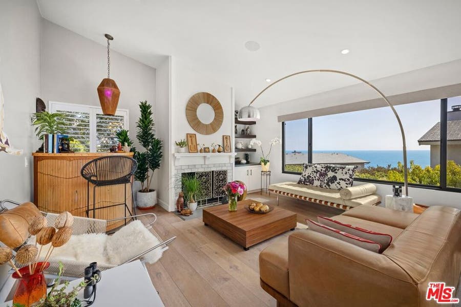 Property photo for 6795 Las Olas Way, Malibu, CA