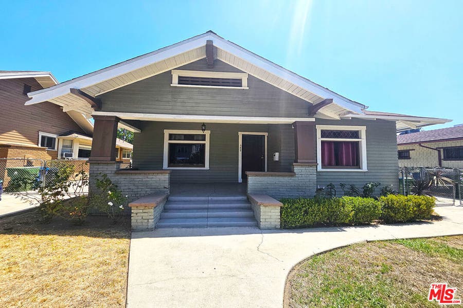 Property photo for 648 N Heliotrope Drive, Los Angeles, CA