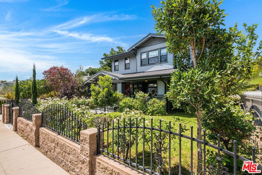 Property photo for 223 N St Andrews Place, Los Angeles, CA