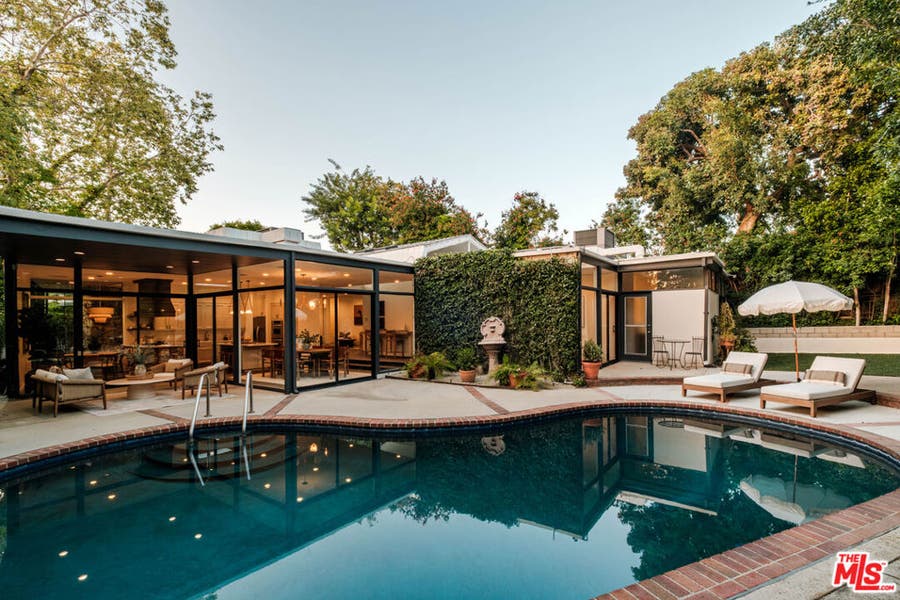 Property photo for 1151 Angelo Drive, Beverly Hills, CA