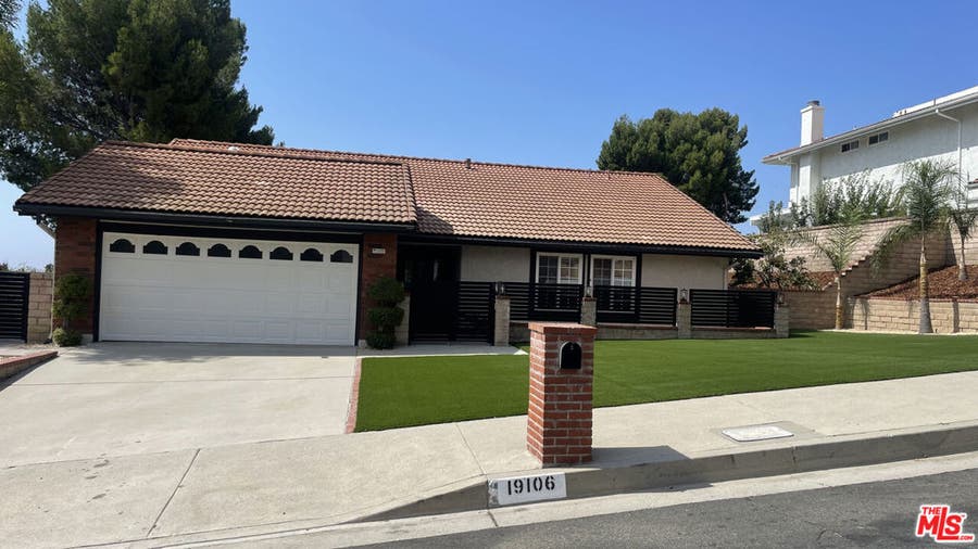 Property photo for 19106 Merion Drive, Porter Ranch, CA