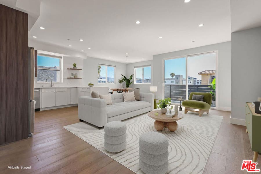 Property photo for 935 N Hudson Avenue, #401, Los Angeles, CA