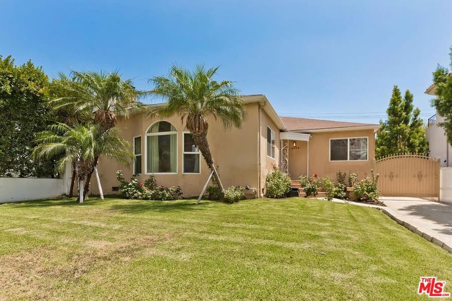 Property photo for 10574 Ashton Avenue, Los Angeles, CA