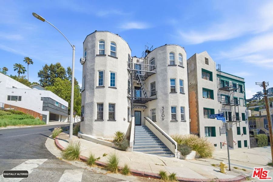 Property photo for 3209 Descanso Drive, #35, Los Angeles, CA