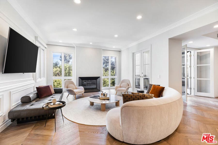 Property photo for 10110 Empyrean Way, #204, Los Angeles, CA