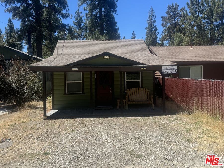 Property photo for 208 E Mountain View Boulevard, Big Bear City, CA
