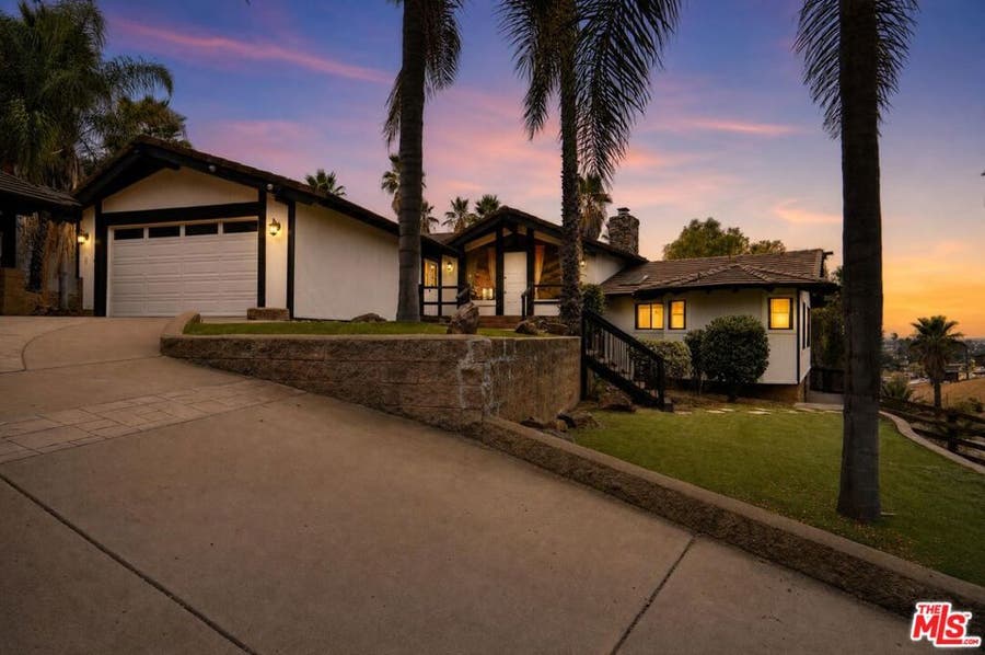 Property photo for 3342 White Hawk Road, Escondido, CA