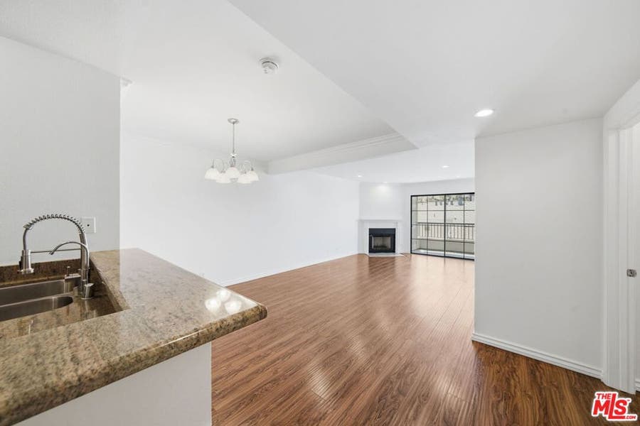 Property photo for 909 N Croft Avenue, #305, Los Angeles, CA