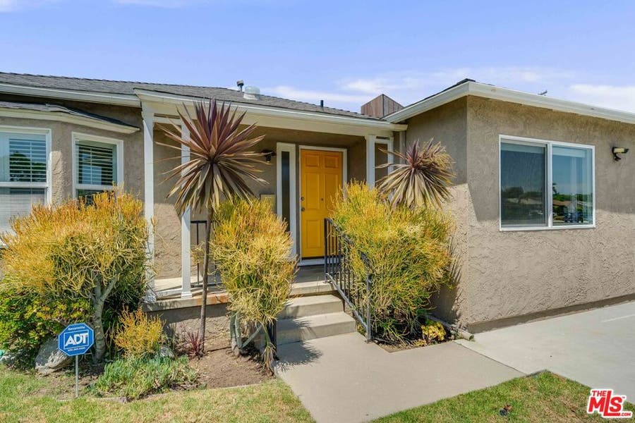 Property photo for 5343 Blanco Way, Culver City, CA