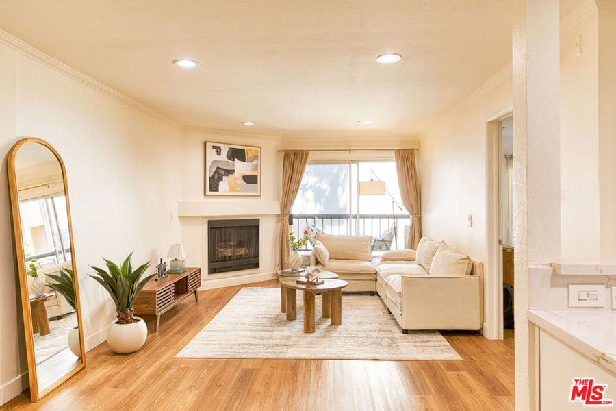 Property photo for 5510 Owensmouth Avenue, #218, Woodland Hills, CA