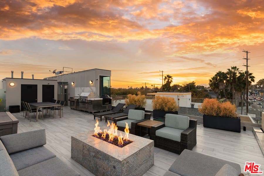 Property photo for 1712 Abbot Kinney Boulevard, Venice, CA