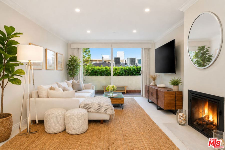 Property photo for 125 Montana Avenue, #204, Santa Monica, CA