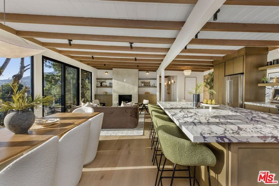 Property photo for 645 Luton Drive, Glendale, CA