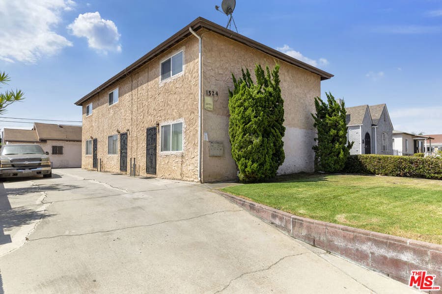 Property photo for 1524 W 81st Street, Los Angeles, CA