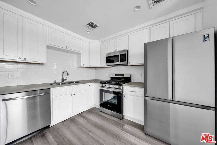 Property photo for 667 N Wilton Place, #201, Los Angeles, CA