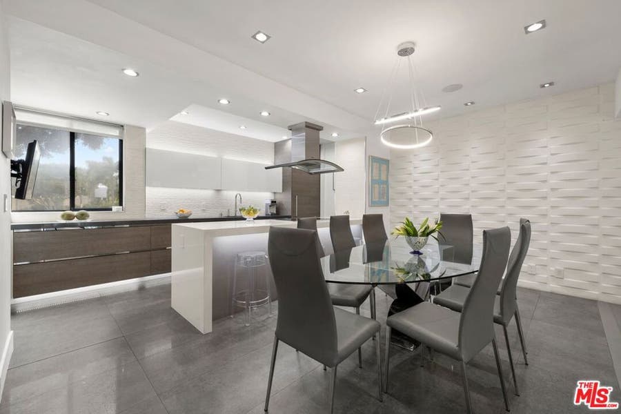 Property photo for 9305 Burton Way, #A, Beverly Hills, CA