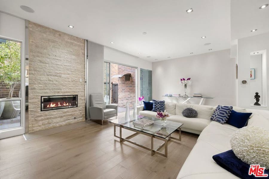 Property photo for 9305 Burton Way, #A, Beverly Hills, CA