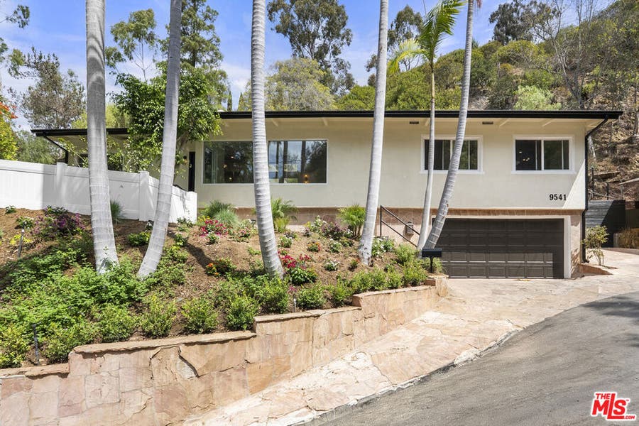 Property photo for 9541 Cedarbrook Drive, Los Angeles, CA
