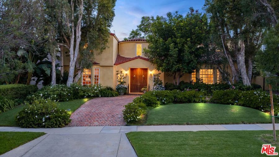 Property photo for 607 N Linden Drive, Beverly Hills, CA