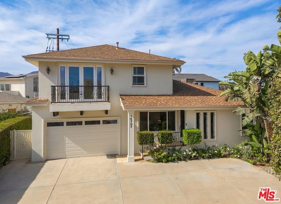 Property photo for 14707 W Sunset Boulevard, Los Angeles, CA