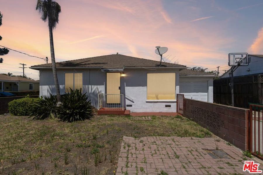Property photo for 11257 Greenlawn Avenue, Los Angeles, CA