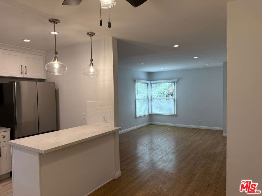 Property photo for 4123 W Toluca Lake Avenue, Burbank, CA
