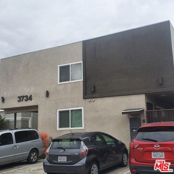 Property photo for 3734 Vinton Avenue, #8, Los Angeles, CA