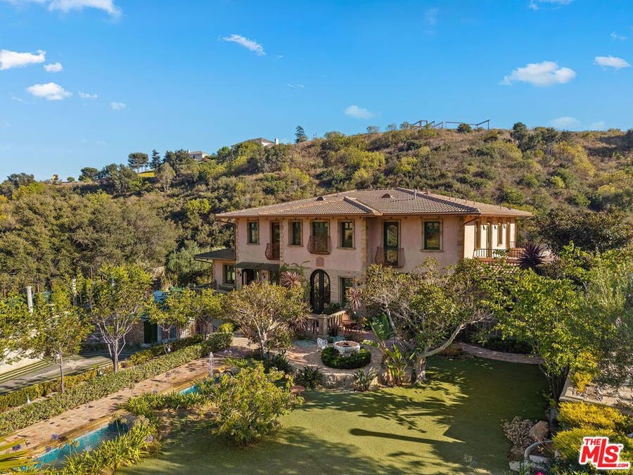Property photo for 28305 Via Acero Street, Malibu, CA
